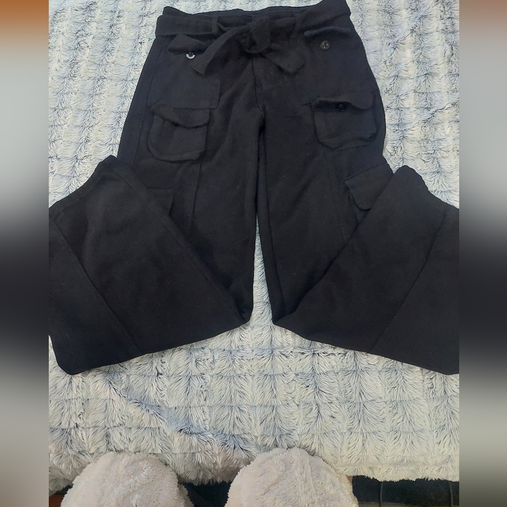 Wide leg cargo jeans with tie Small black